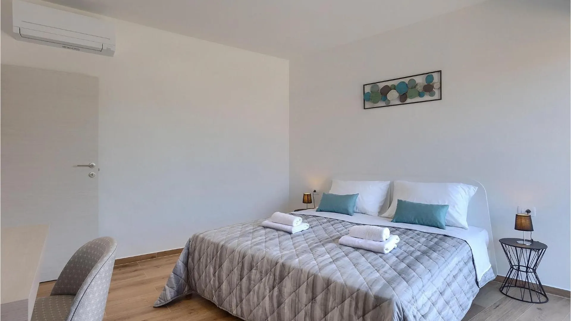 Villa Moderna Pula Holiday home
